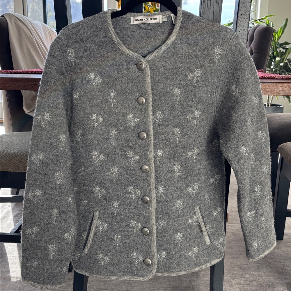 Beautiful wool Gaddy jacket